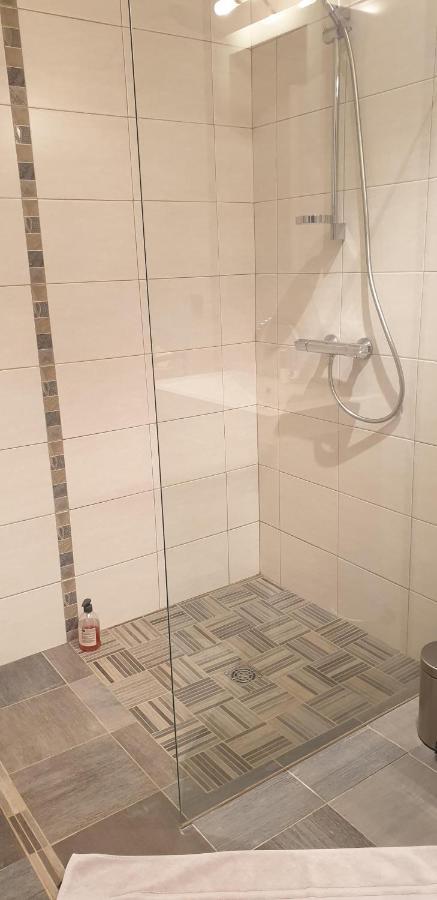 לינה וארוחת בוקר Valsonne Domaine De La Rue De La Tour מראה חיצוני תמונה