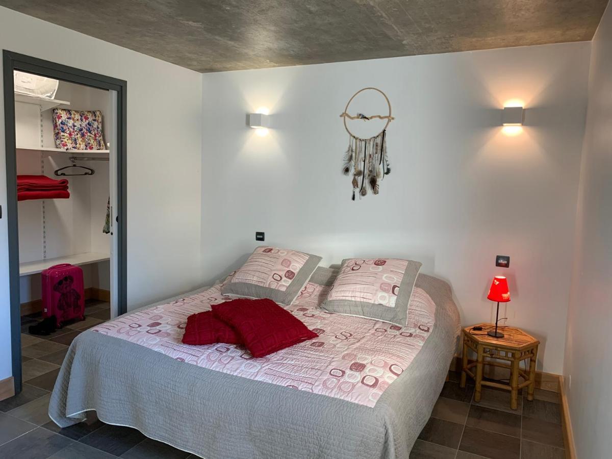 לינה וארוחת בוקר Valsonne Domaine De La Rue De La Tour מראה חיצוני תמונה